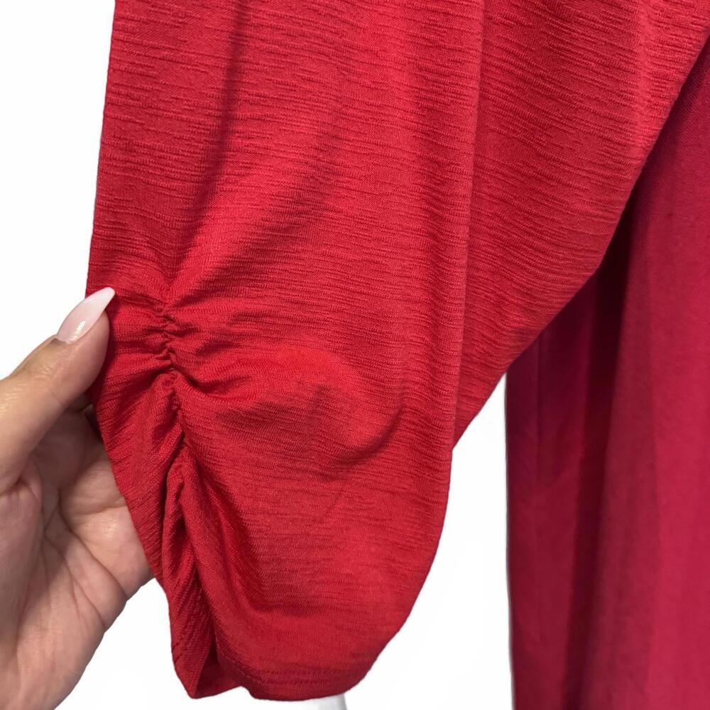 Alyx Red Lattice Ruched Sleeves Shark Bite Hem Top Plus Size 3X - Picture 3 of 5